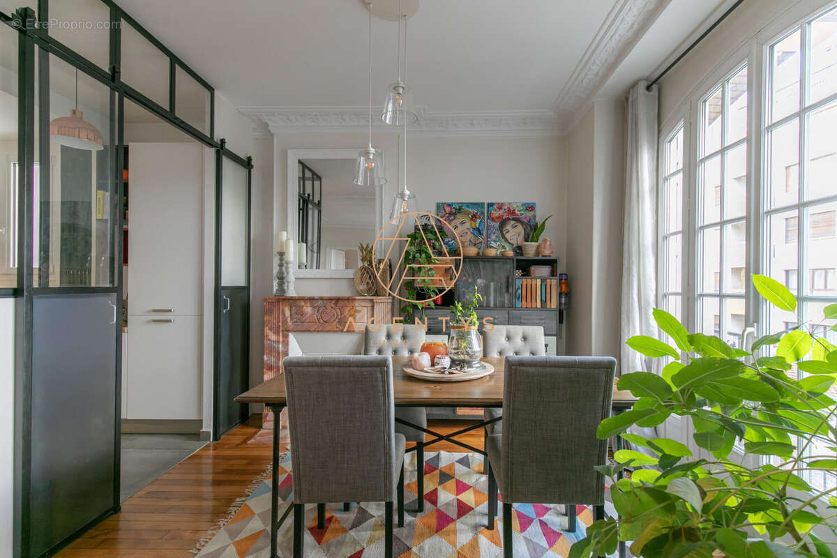 Appartement à SAINT-MAUR-DES-FOSSES