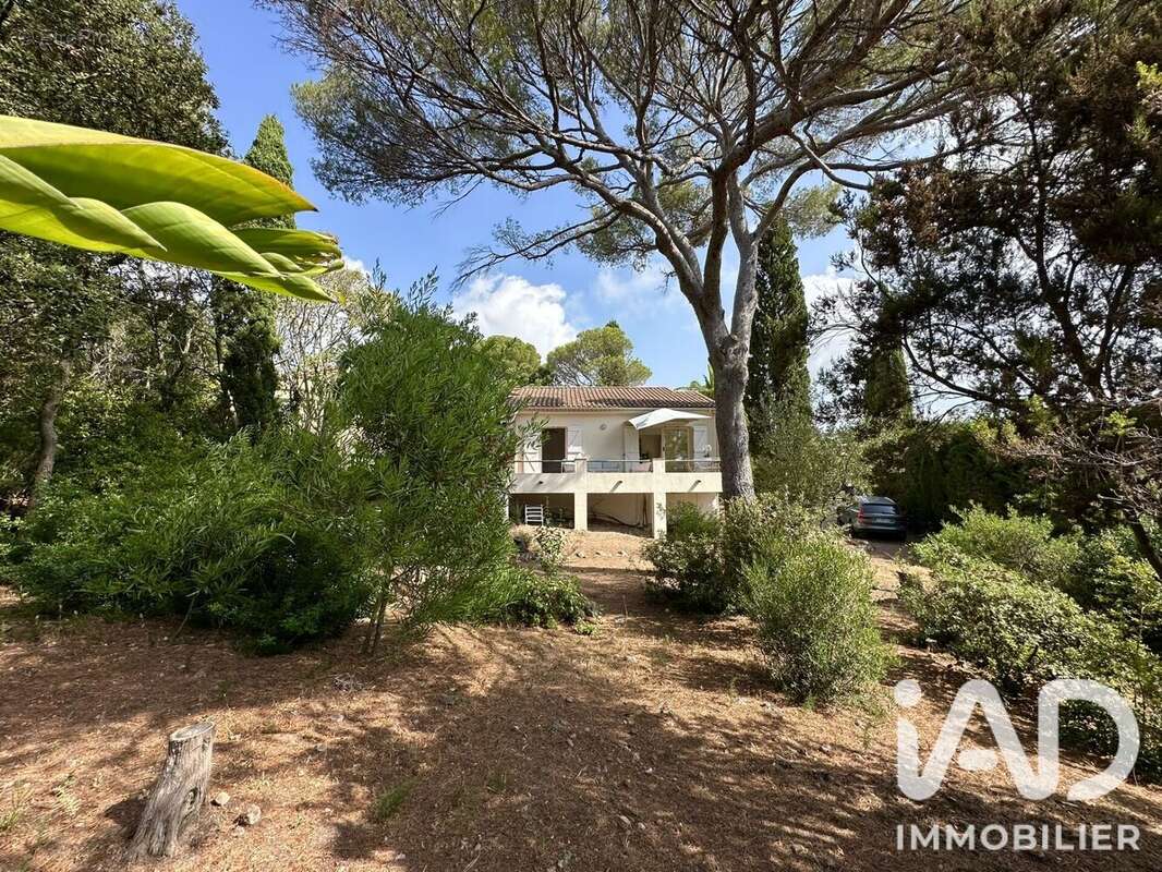 Maison 70 m² à Saint-Raphael  - photo 2