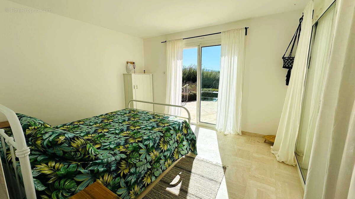 Maison à VAISON-LA-ROMAINE