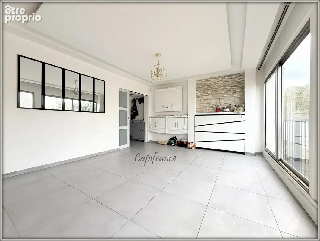 Appartement 4 pièces - 2 places de parking + cave Clichy-sous-bois - photo 2