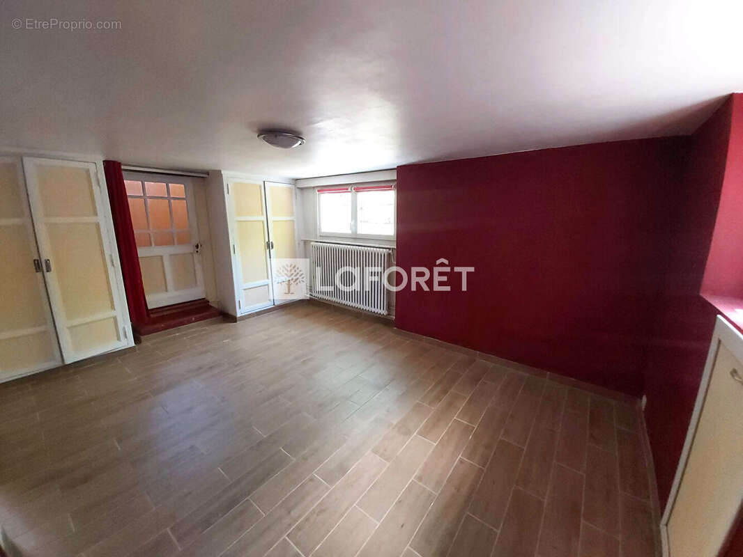 Maison à VILLEMOMBLE