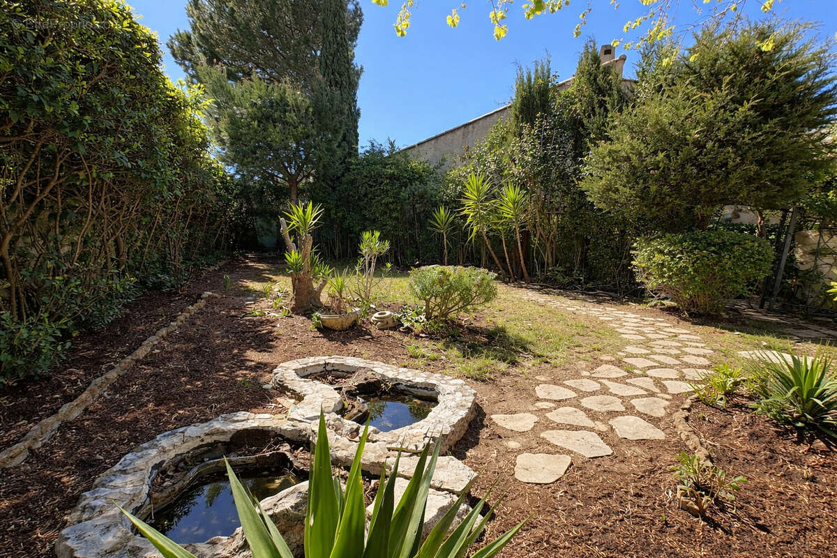 Maison à MARSEILLE-12E