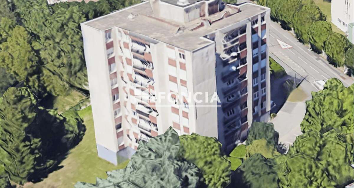 Appartement à SAINT-ETIENNE