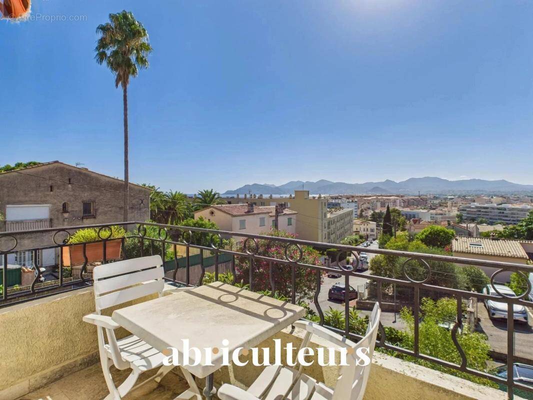 Appartement à CANNES