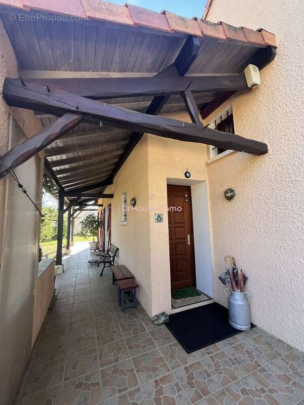 Maison à DISSAY