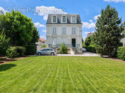 Appartement à SAINT-GRATIEN