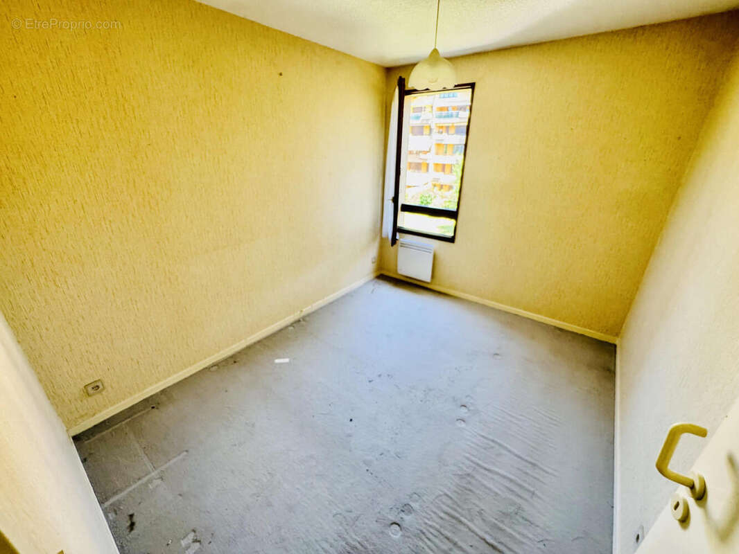 ch 1 - Appartement à SAINT-JULIEN-EN-GENEVOIS