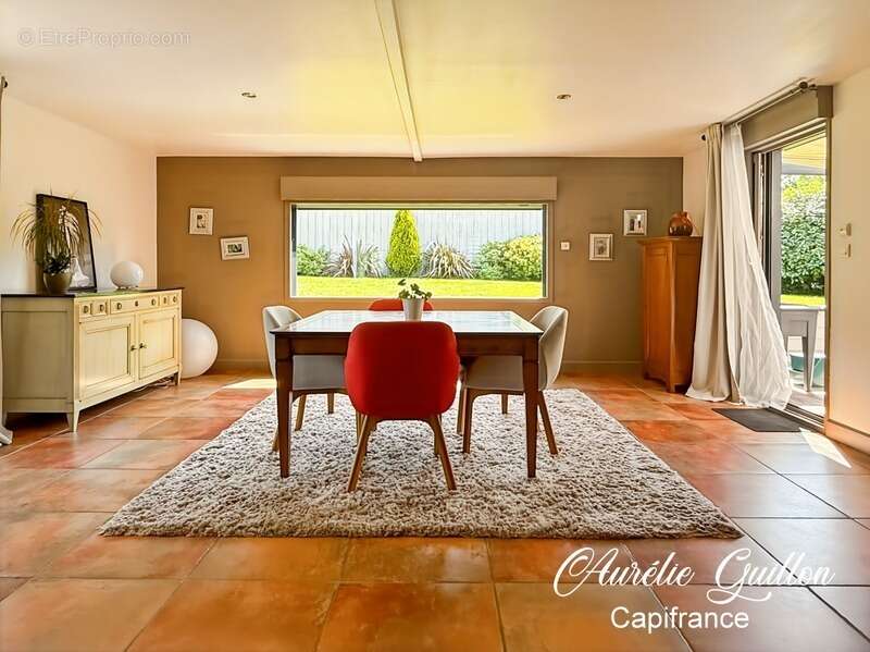 Maison à LA CHAPELLE-CARO