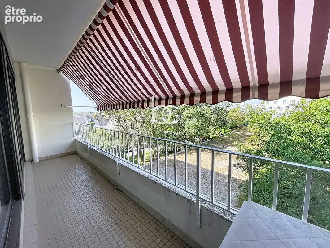 Appartement Vannes 4 pièce(s) 83.94 m2  avec ascenseur proche centre ville - photo 1