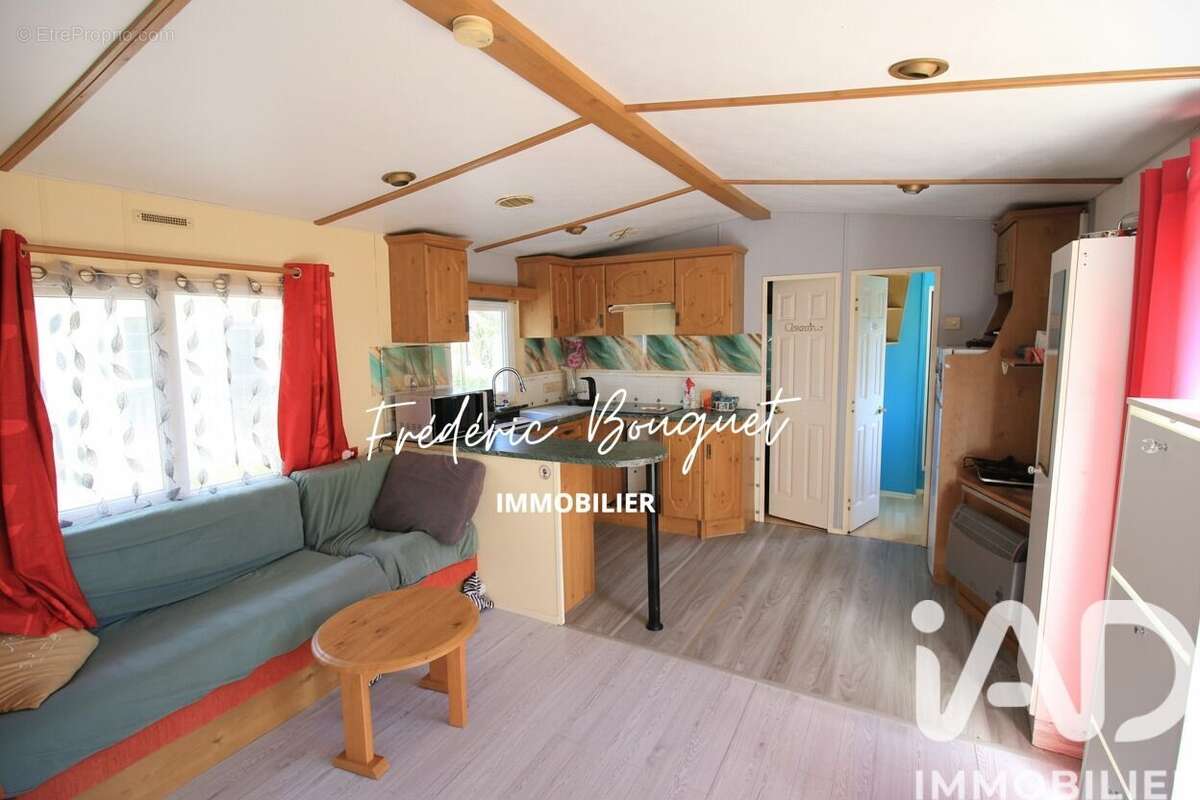 Photo 5 - Terrain à CONDE-SAINTE-LIBIAIRE