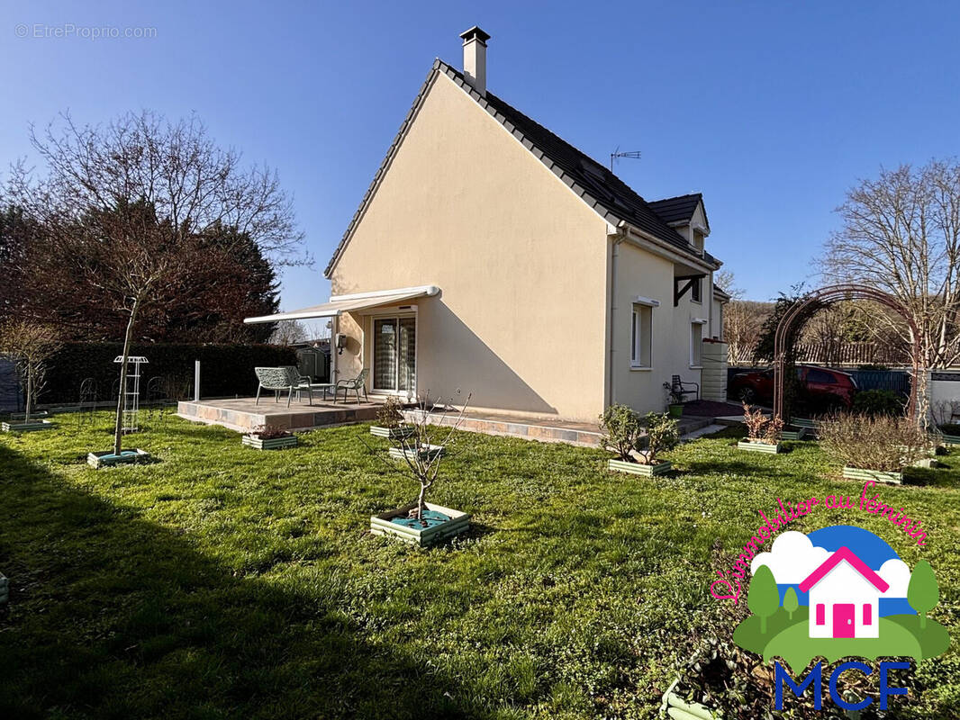 Maison à EZY-SUR-EURE