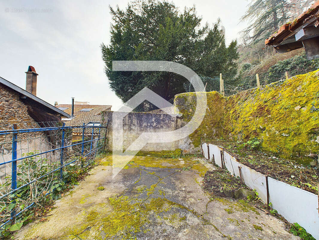 Maison à TOURNON-SUR-RHONE