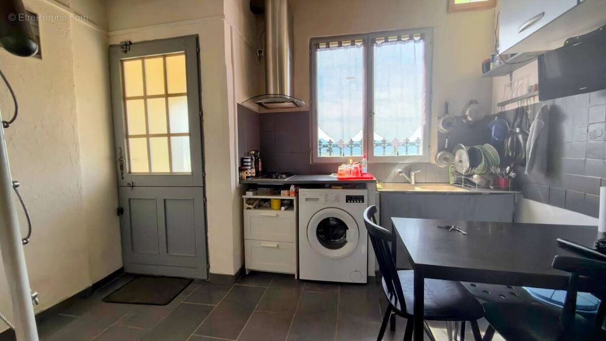 Appartement à RASTEAU