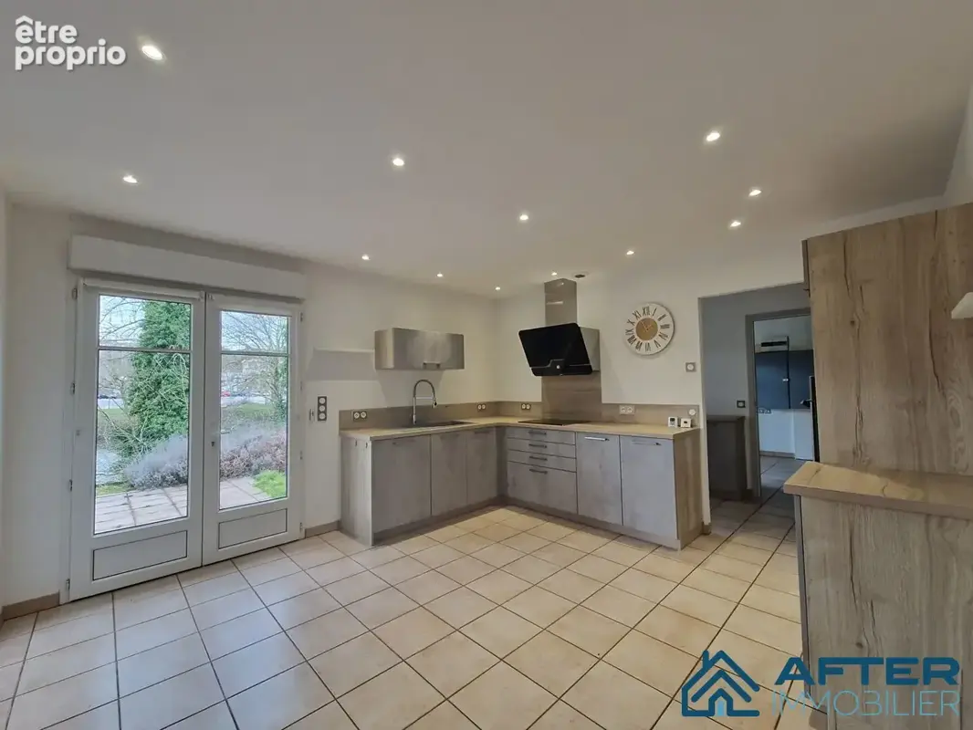 Maison 259 m² à Baccarat  - photo 7