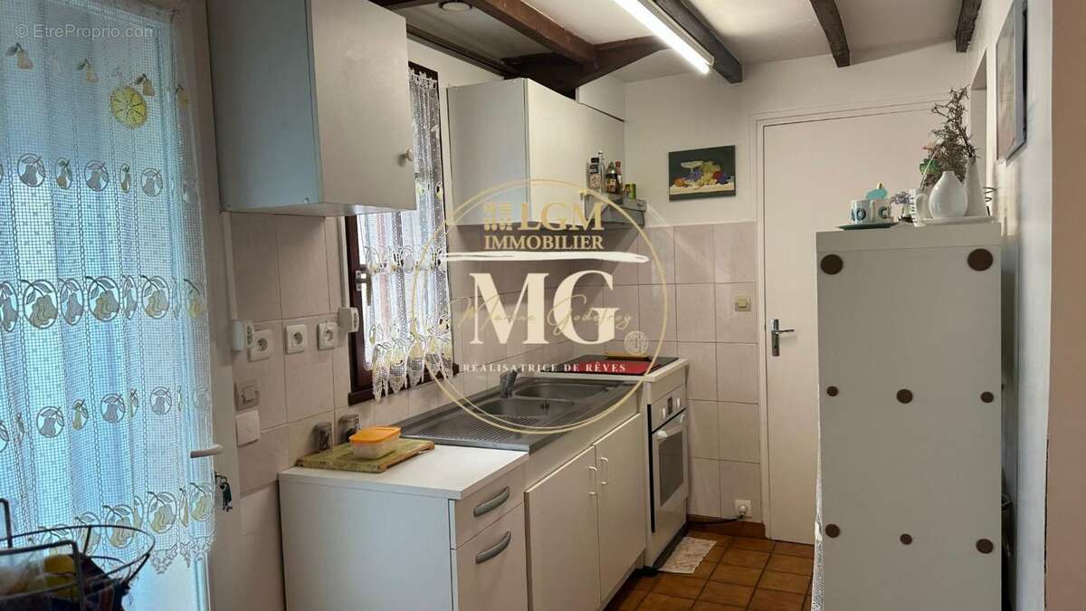 Appartement à MAUGUIO