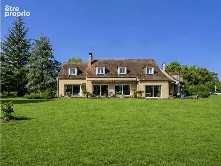 Grande maison de campagne sur les rives de la Dordogne - photo 2