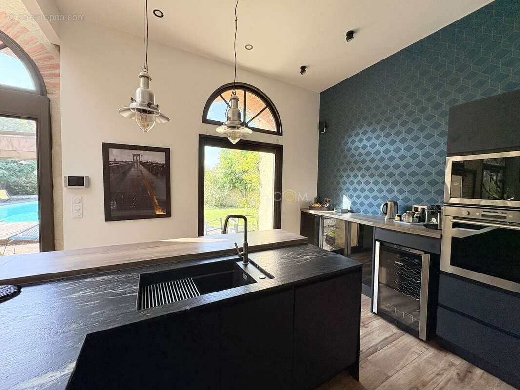 Maison à VERNOU-SUR-BRENNE