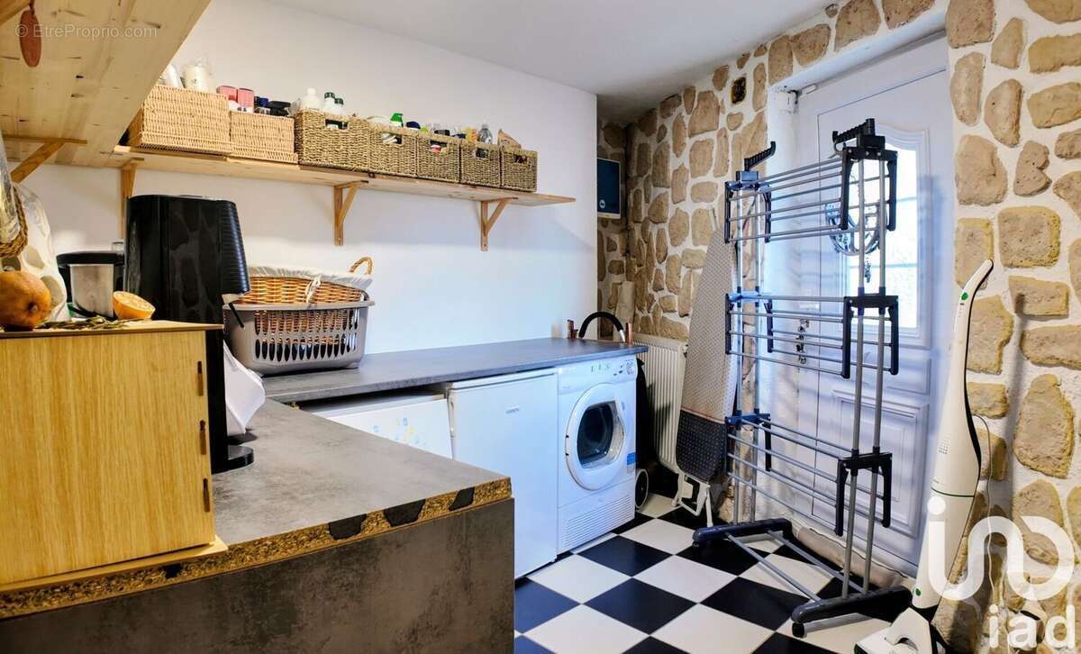 Photo 6 - Maison à SAINT-JUST-SAINT-RAMBERT