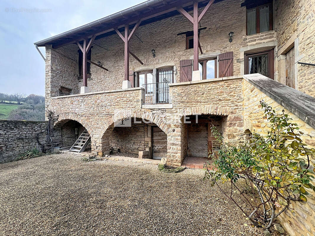 Maison à VERZE