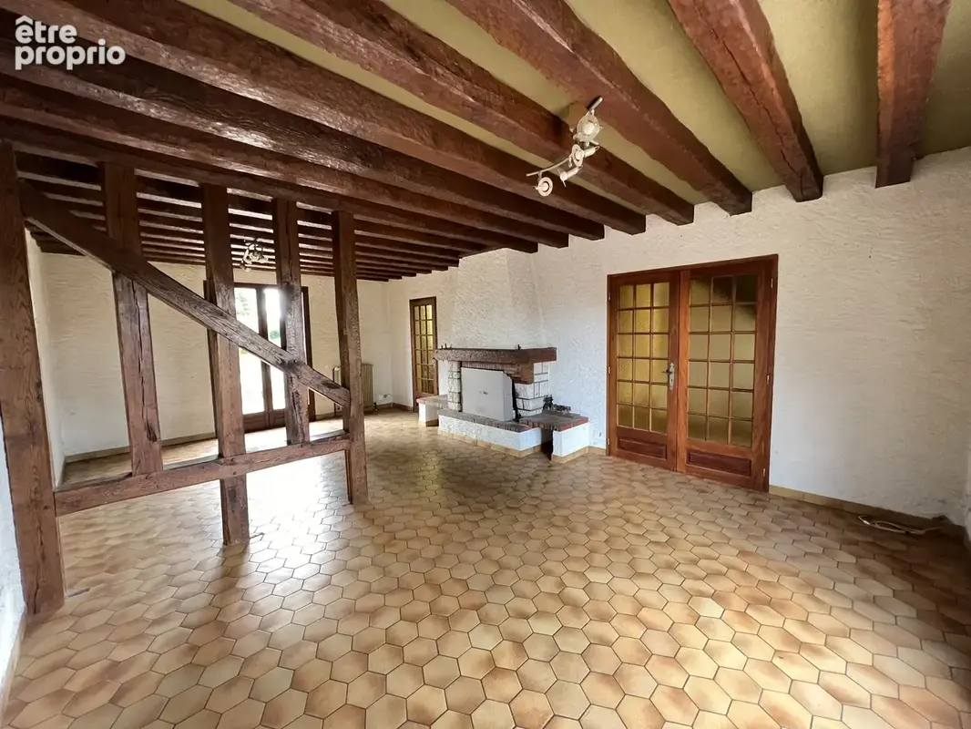 SANDILLON Maison familiale 5 chs - sous-sol / hangar - photo 3