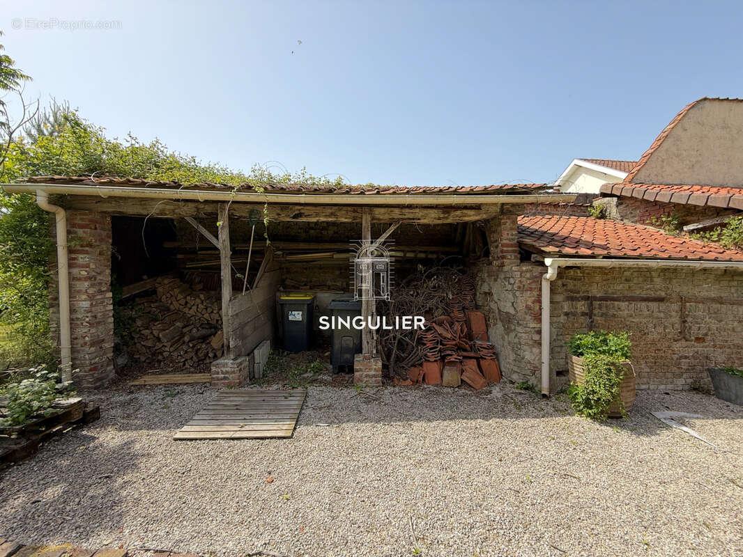 Maison à RAYE-SUR-AUTHIE