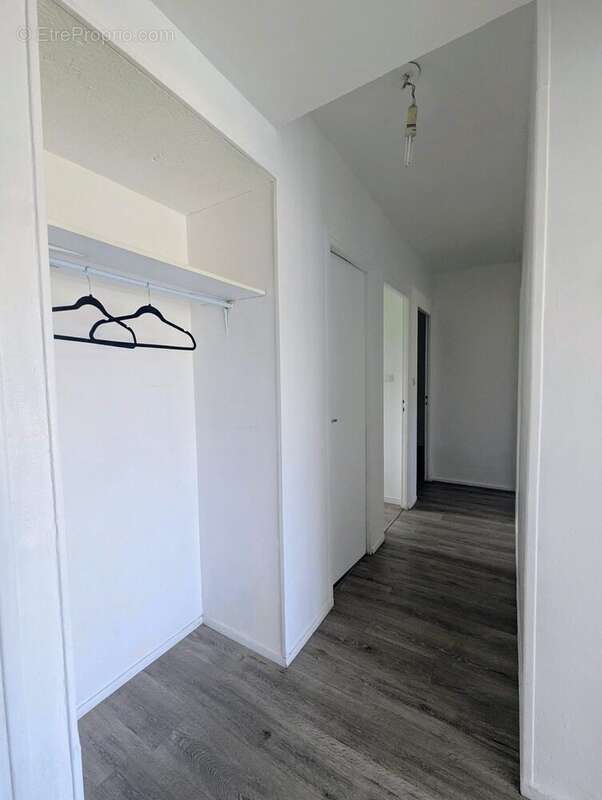 Appartement à PETIT-COURONNE