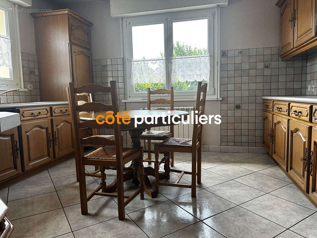 Maison à THAON-LES-VOSGES