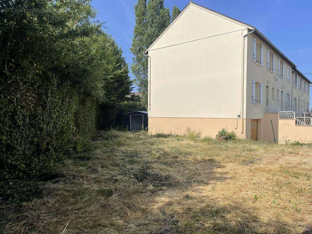 AMBENAY - T5 de 132 m² - photo 3