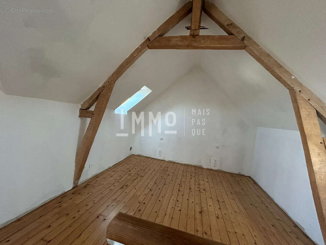 Maison à VOUVRAY-SUR-LOIR