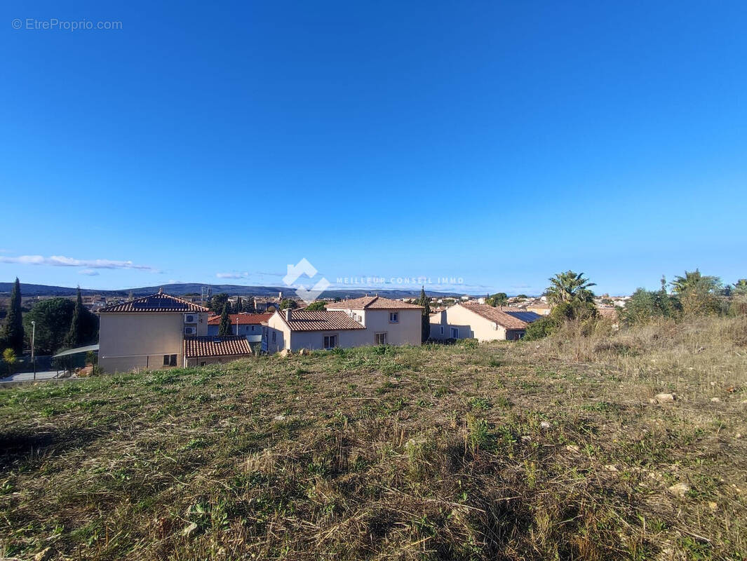 Terrain à GIGEAN