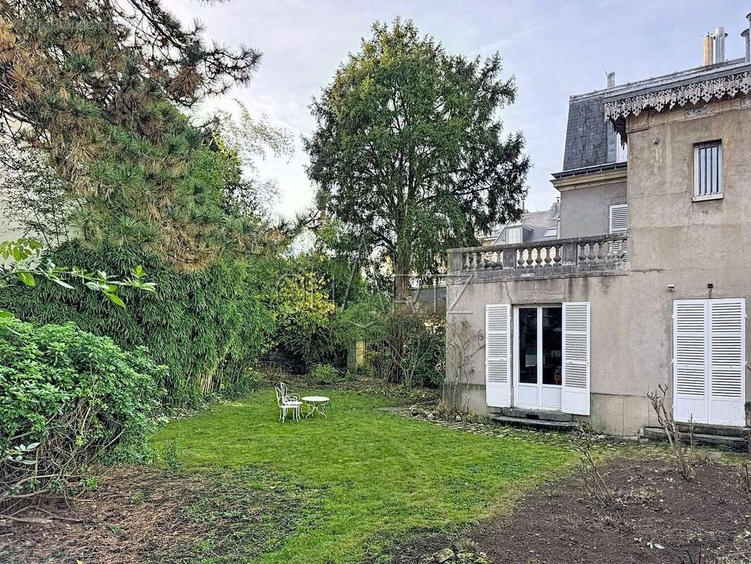 Maison à VERSAILLES