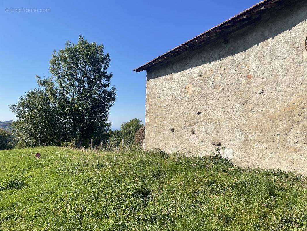 Appartement à SAINT-NICOLAS-DES-BIEFS