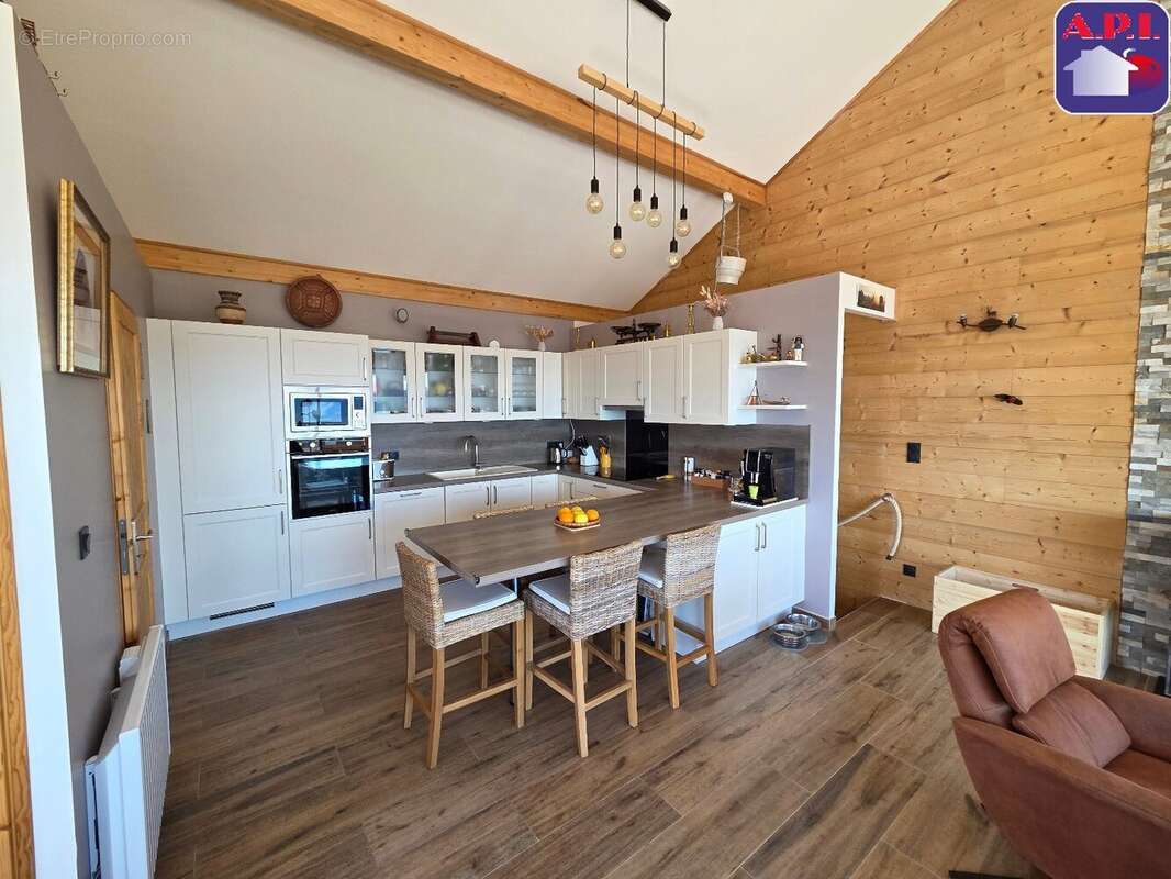 Maison à FONT-ROMEU-ODEILLO-VIA