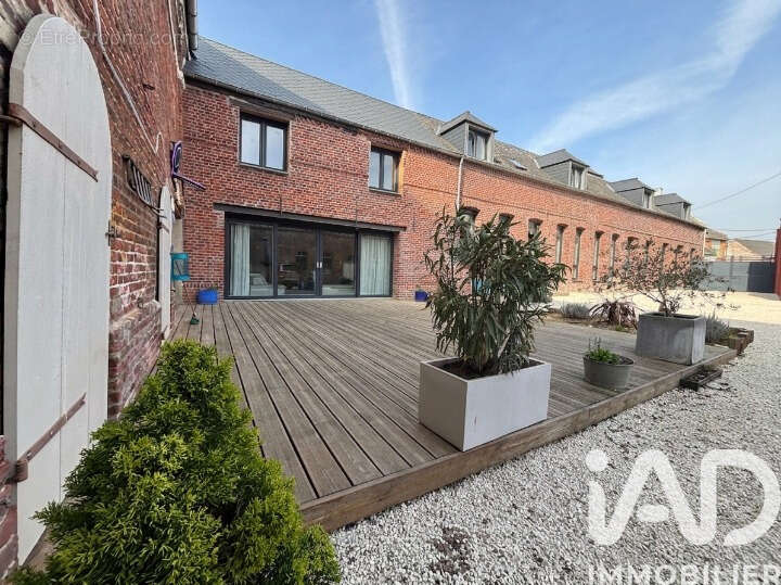 Photo 2 - Maison à VILLERS-OUTREAUX