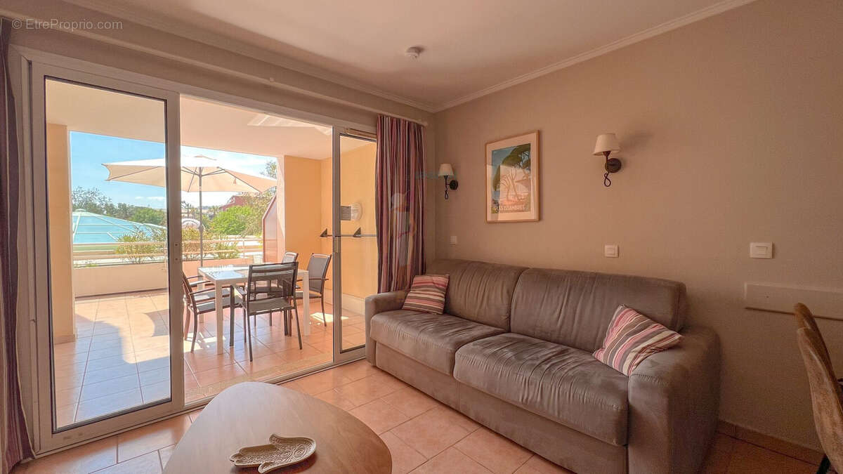 Appartement à LES ISSAMBRES