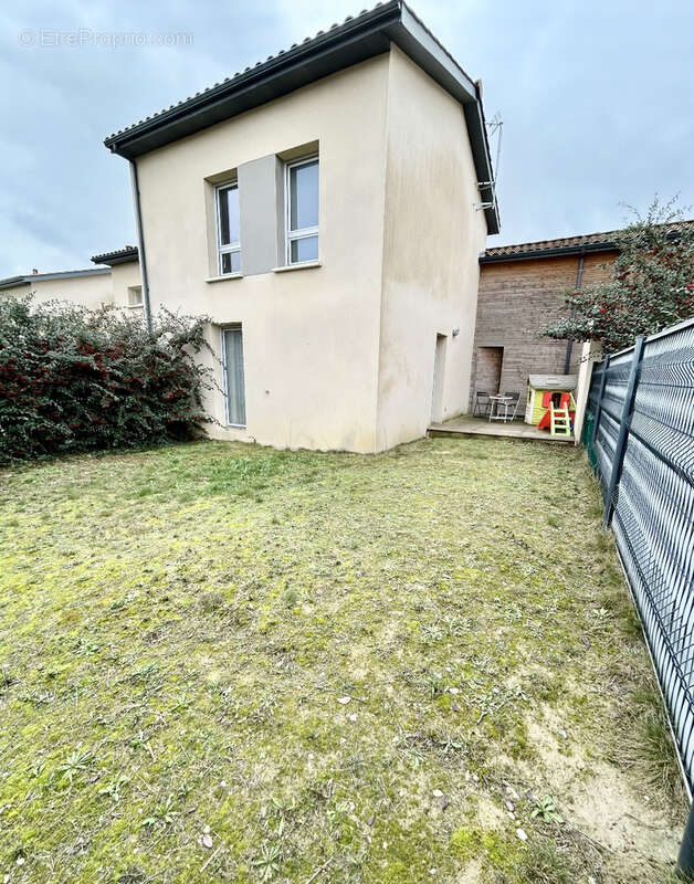 Pavillon à vendre de 70m2 avec jardin à Castelnaudary - photo 4