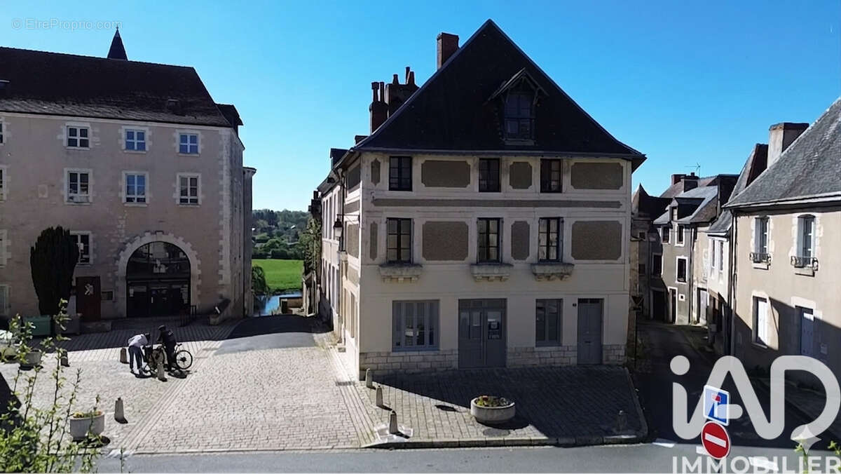 Photo 2 - Maison à SAINT-GAULTIER