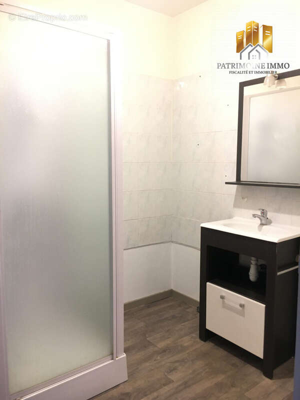 Appartement 300 m² à Alencon  - photo 7