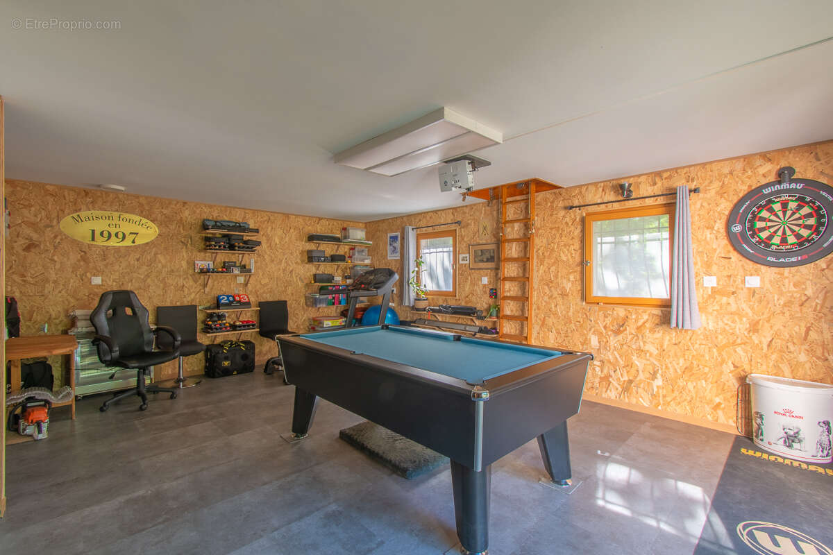 Maison Saint Hilaire De Court 7 pièce(s) 152.06 m2 - photo 8