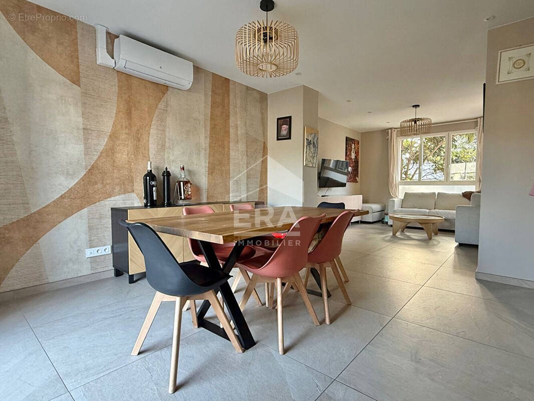 Maison à VILLEURBANNE