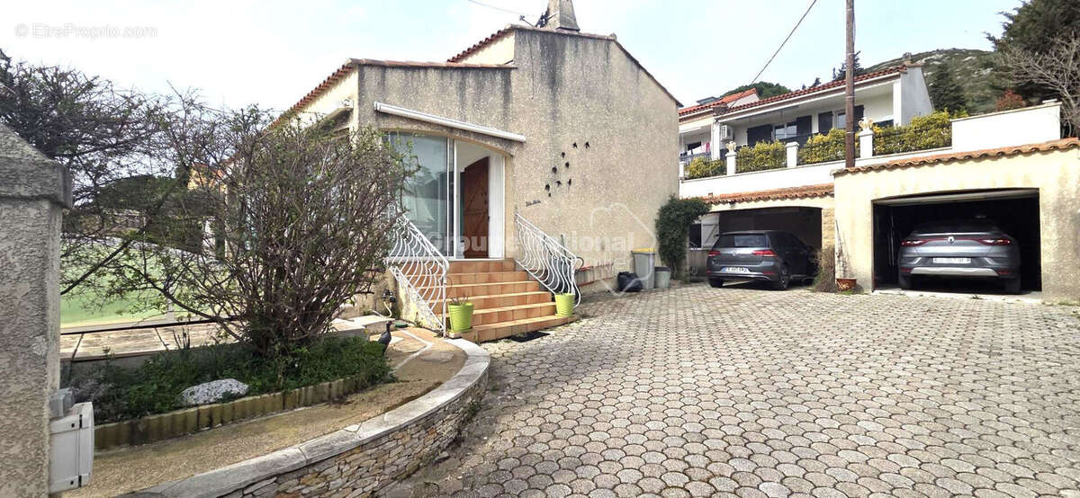 Maison à LE ROVE