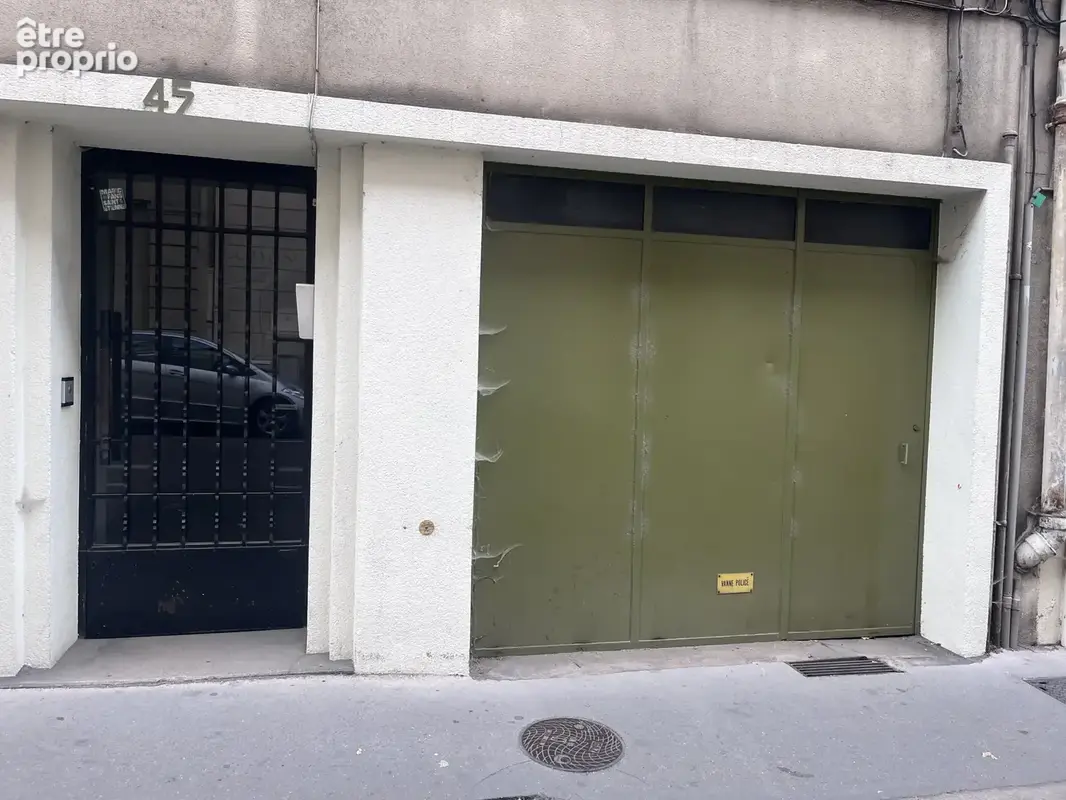 Quartier Carnot - Local professionnel de 37 m2 avec garage de 22 m2 - photo 7