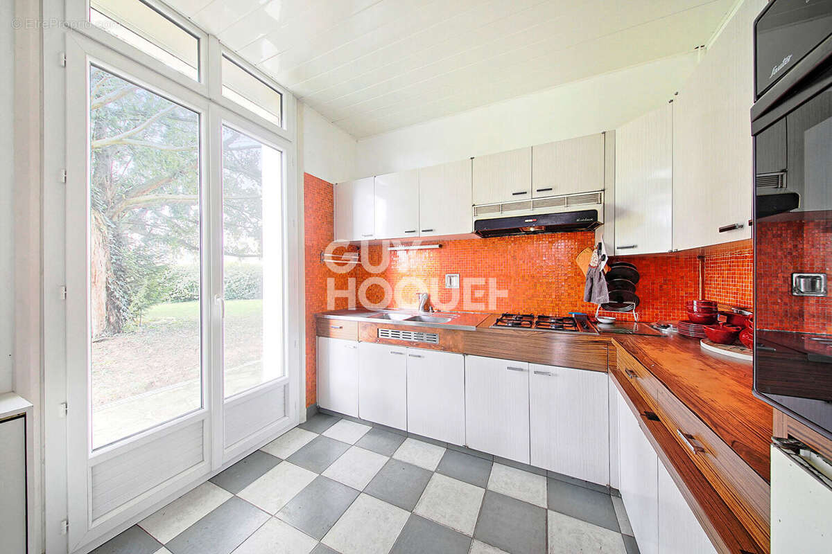 Maison à FONTENAY-TRESIGNY