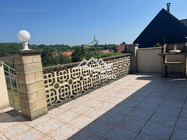 Baisse de prix- Maison 77m2 avec jardin + possibilité terrain et double garage - photo 7