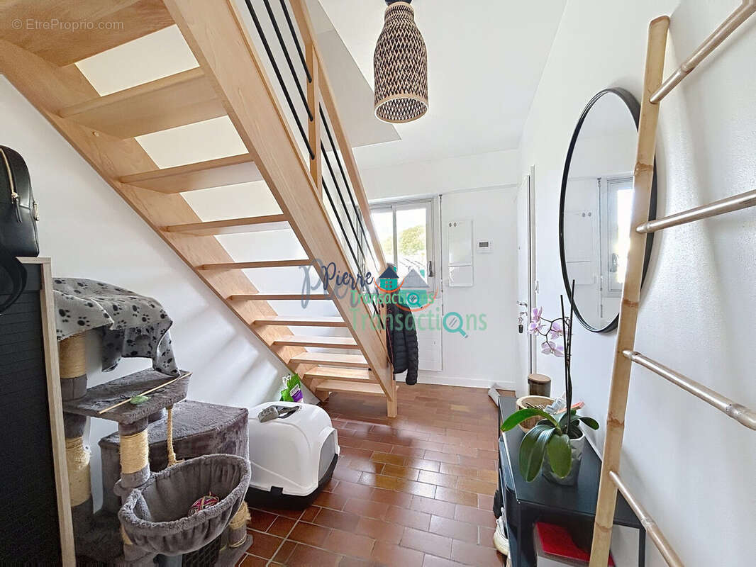 Appartement à LILLEBONNE