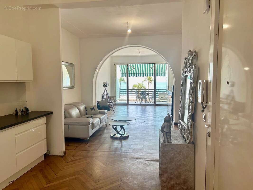 Appartement à NICE