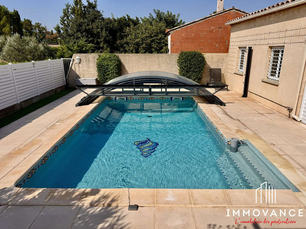 Maison à SAINT-FELIX-DE-LODEZ