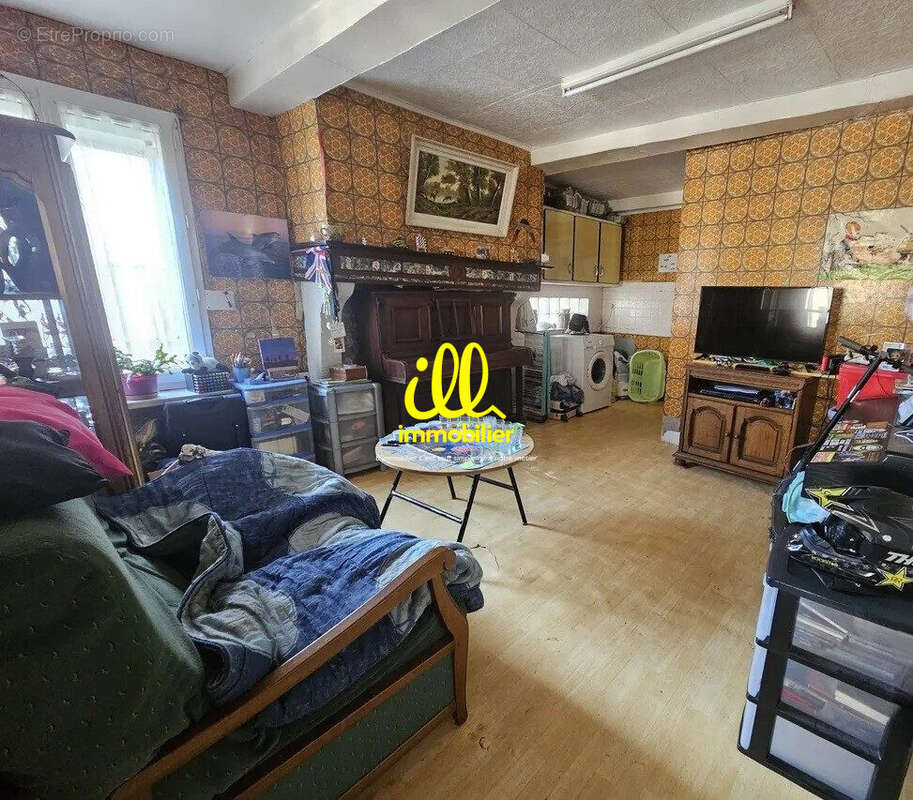 Maison 198 m² à Marlemont  - photo 7