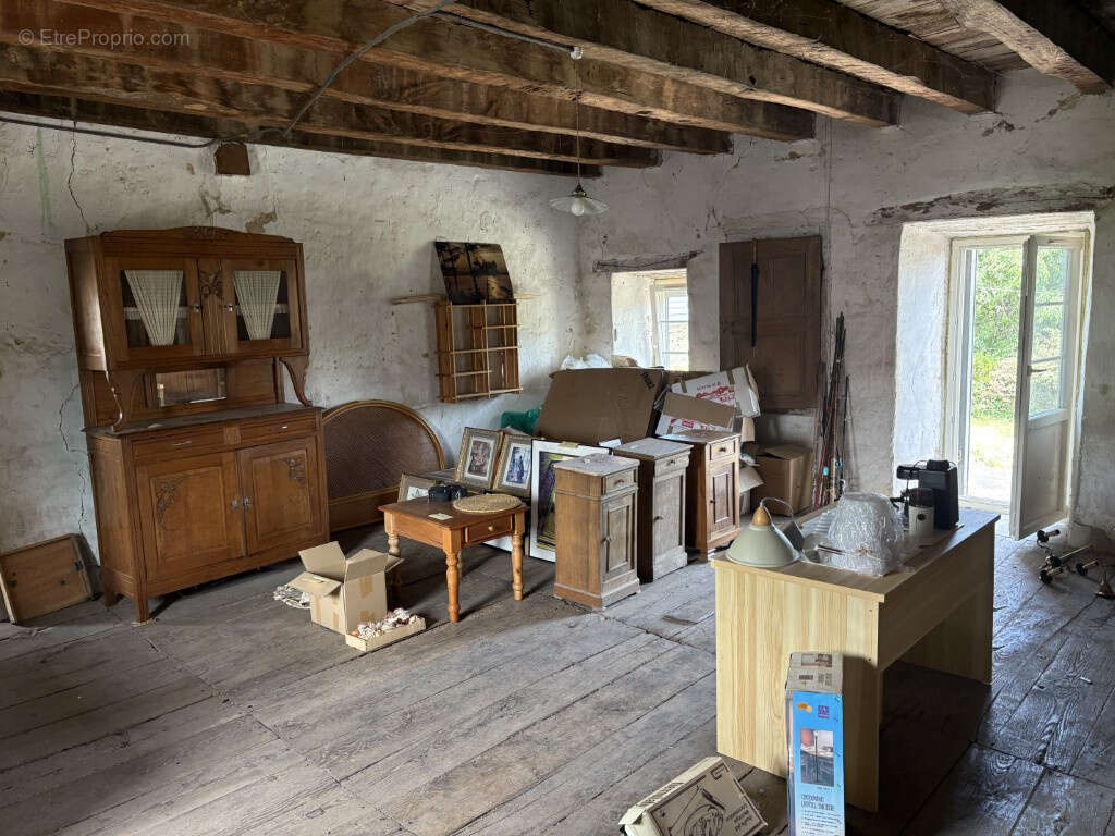Maison à LA PORCHERIE