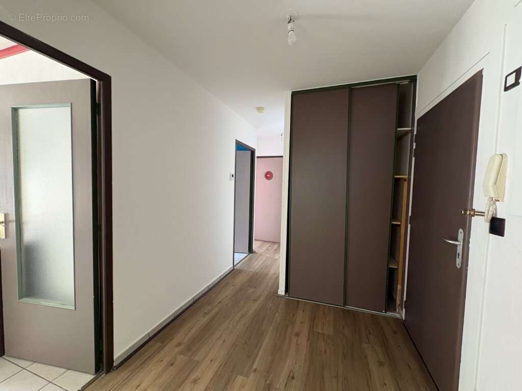 Andrézieux-Bouthéon - Appartement T3 - photo 2